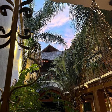 Casa Carmona 33 Hotell Querétaro Exteriör bild